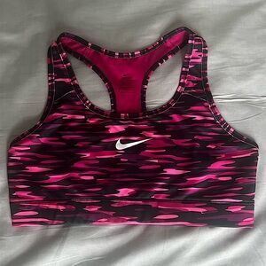 Nike Women’s DryFit Sports Bra — Pink Camo. Excellent Condition. Size Medium
